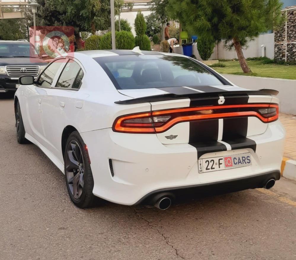 دۆج چارجەر